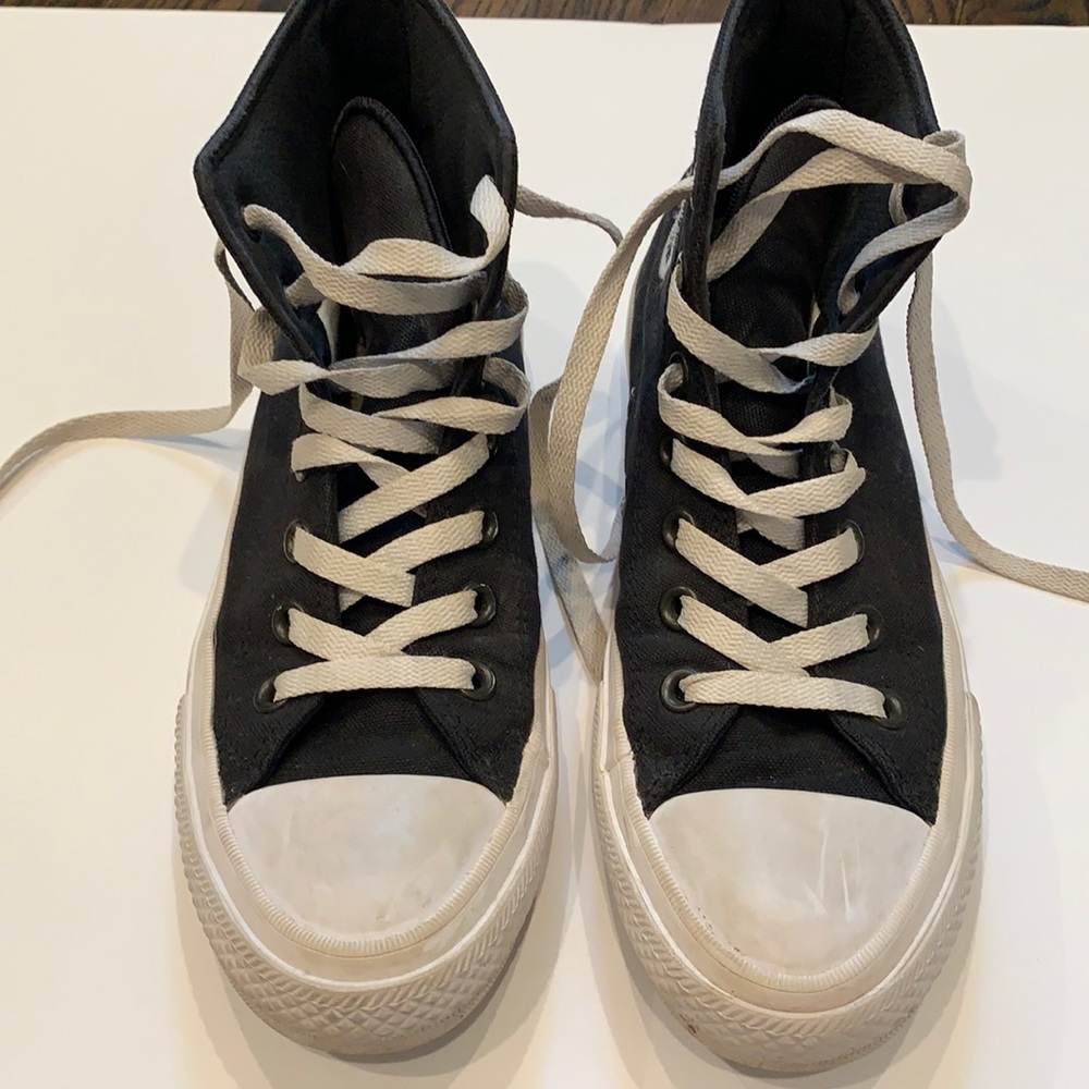 Converse Chuck Taylor sneaker